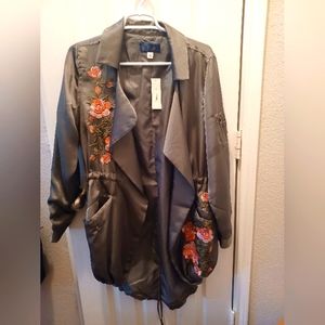 Green silk jacket, size m